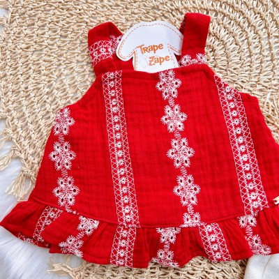 Conj. Batinha em Laise Floral e Short em Sarja - Vermelho e Areia